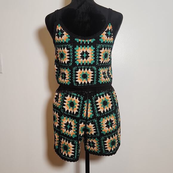 NEW IN Crochet Two-Piece Set, Top and Shorts, Size S/M - Picture 11 of 14